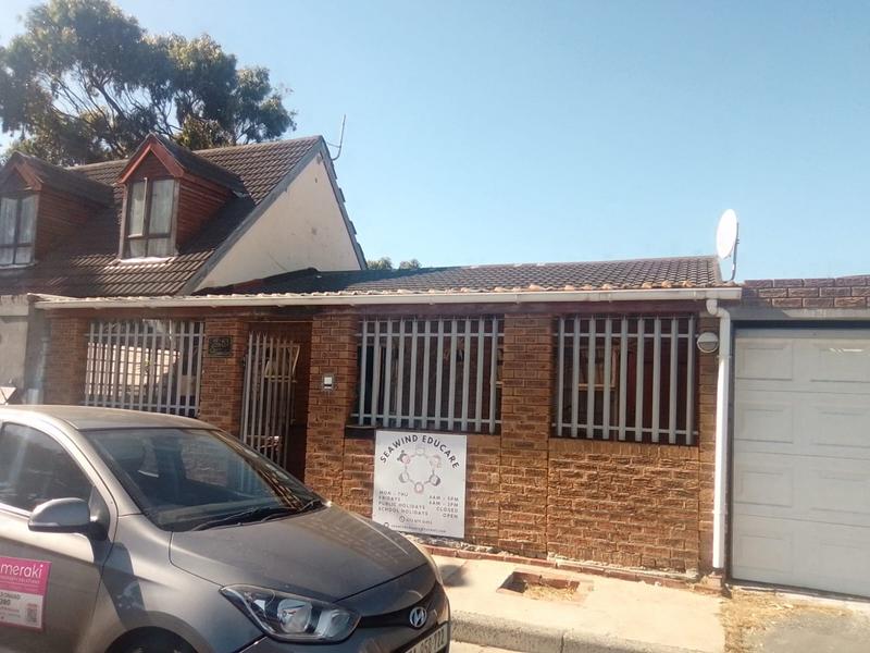 2 Bedroom Property for Sale in Retreat Western Cape